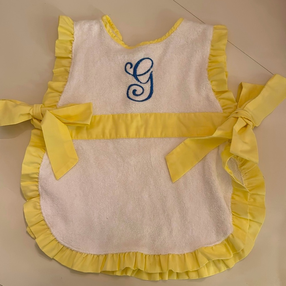 The Beaufort bonnet yellow ribbon, terry cloth monogrammed G cover up